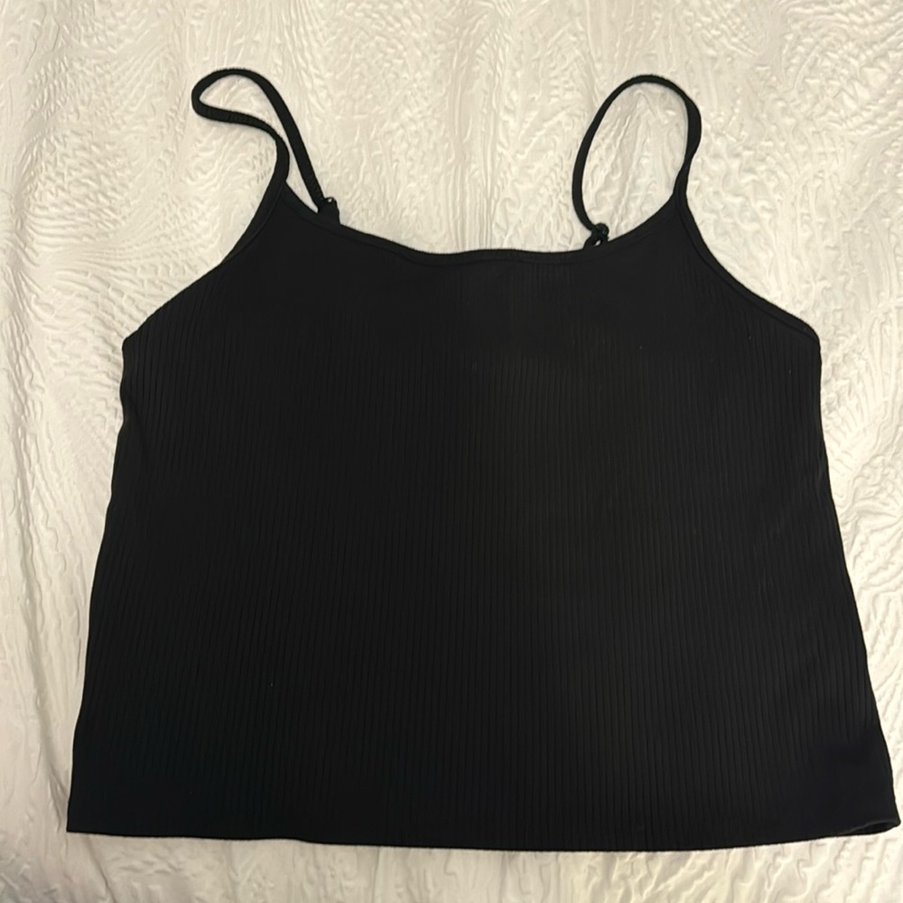 Black AE crop tank top worn once or twice